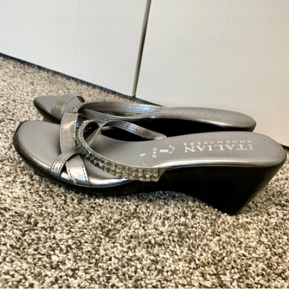 Silver Wedge Heel with a little sparkle -Size 9 - Picture 3 of 10